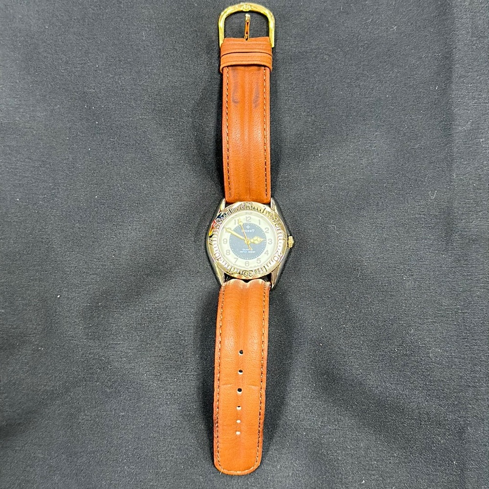 Signet Watch w/ brown calfskin band.